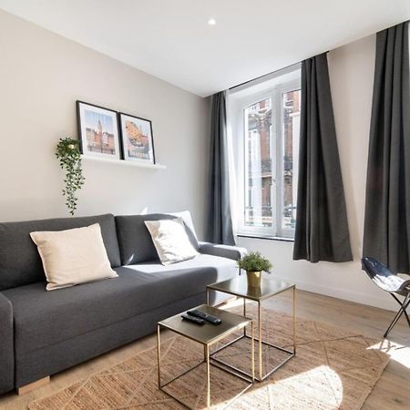 Hypercentre -Apartment In Pedestrian Zone ليل المظهر الخارجي الصورة