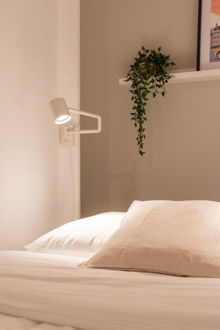 Hypercentre -Apartment In Pedestrian Zone ليل المظهر الخارجي الصورة