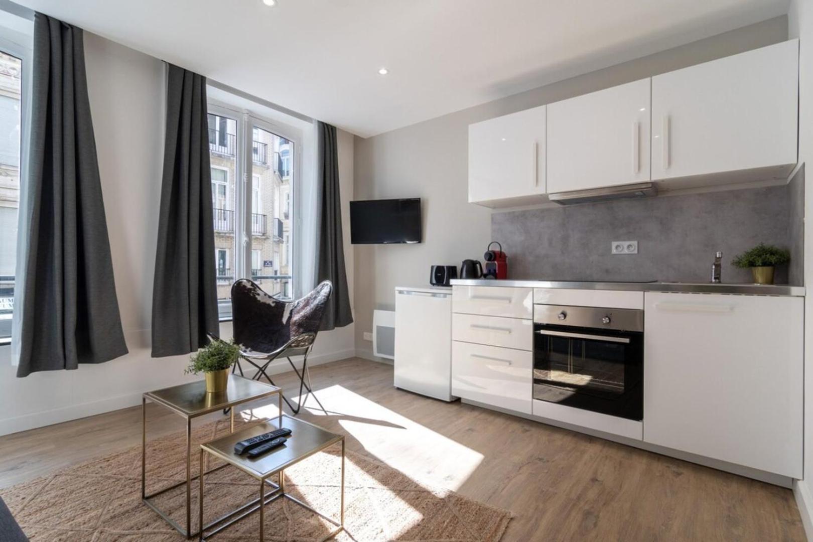 Hypercentre -Apartment In Pedestrian Zone ليل المظهر الخارجي الصورة